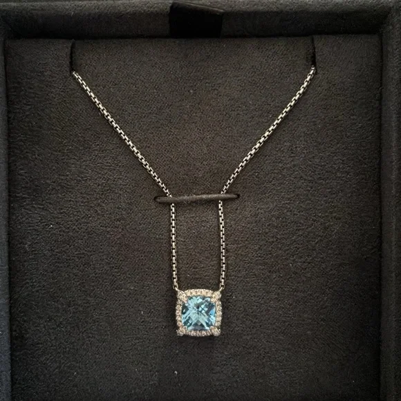 David Yurman Petite Chatelaine Pendant Necklace - Picture 2 of 8